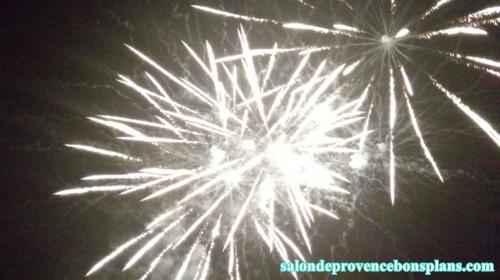 Feu d artifice lancon de provence 5 1