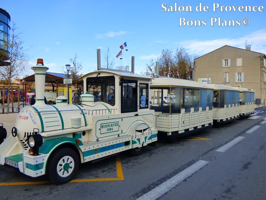 Train de noel salon de provence